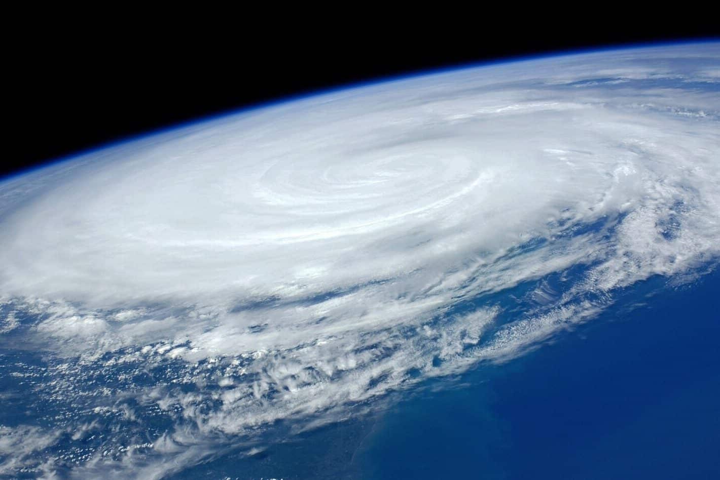 Hurricane Symbolism (7 Meanings in Dreams and Literature)